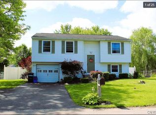 8225 Lucchesi Dr, Clay, NY 13041