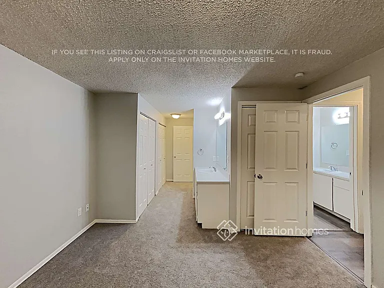 12428 42nd Ave NE — Photo 15