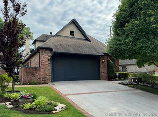 5835 W Orlando Cir, Broken Arrow, OK 74011