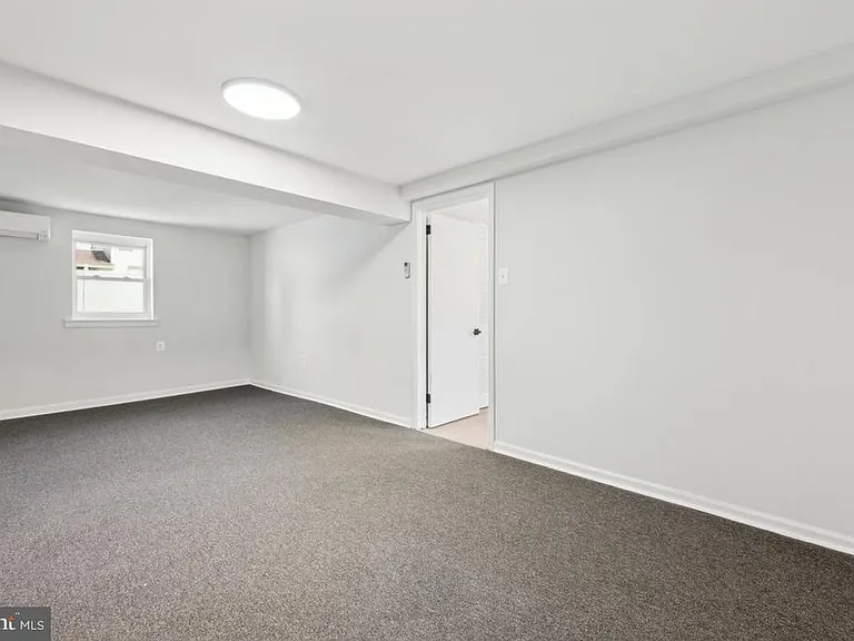 747 Hedy Ave — Photo 20