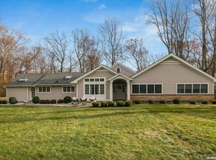 6 Shorewood Dr, Sands Point, NY