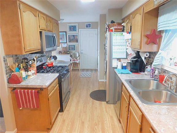 5th image of 11553 Coastal Way