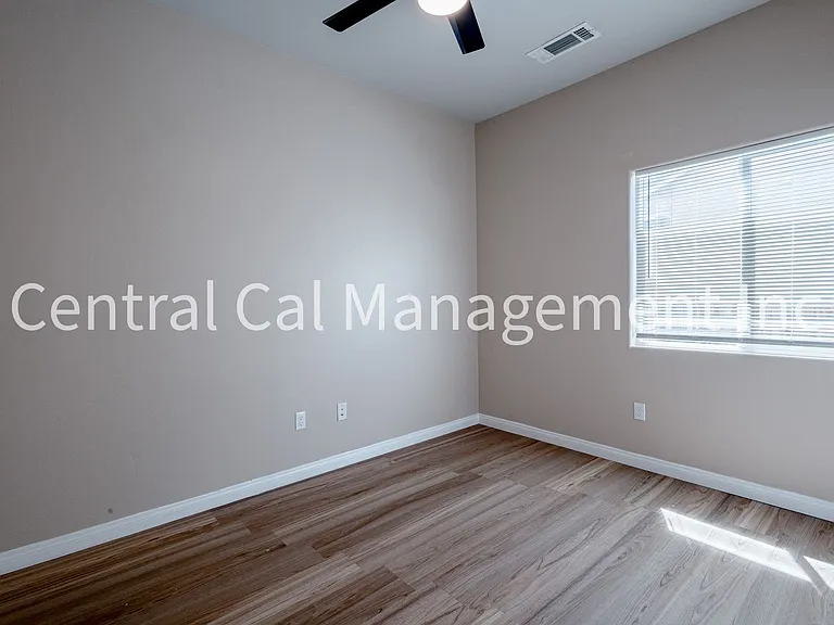 6518 Bangor Pl — Photo 9