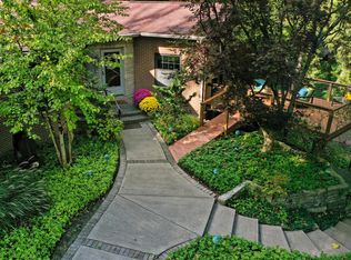 1630 S 3rd St, Niles, MI 49120