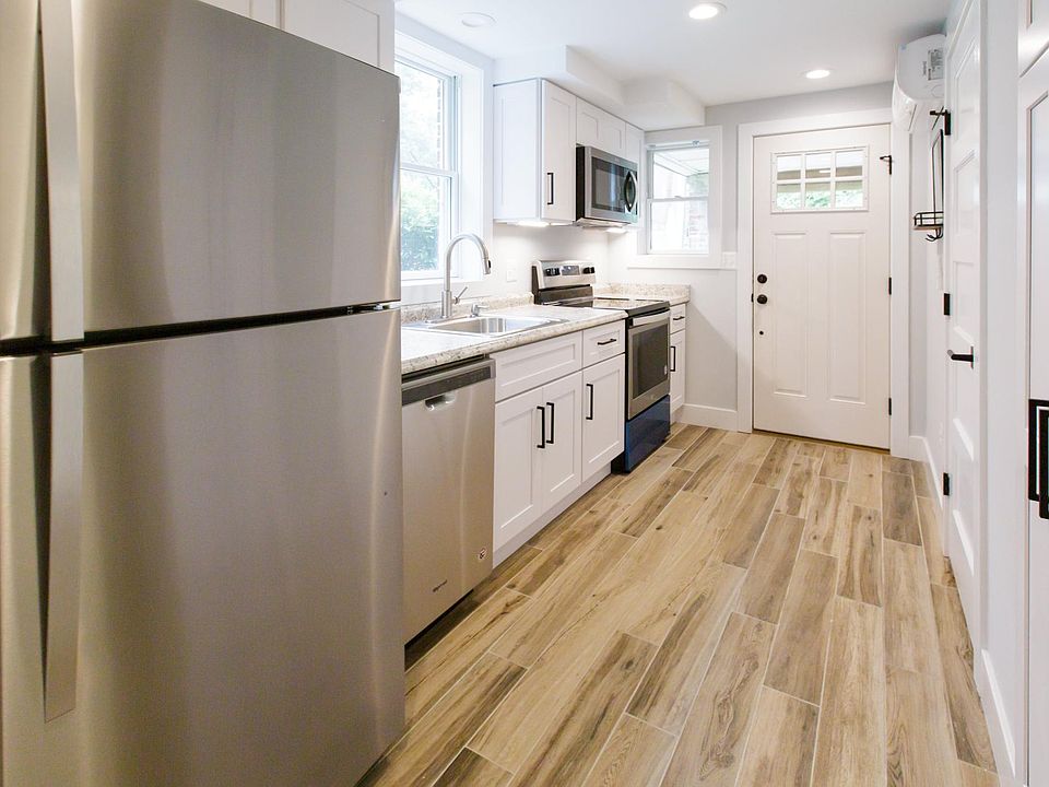 Entryway and Kitchen
