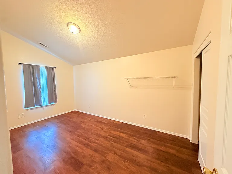 6018 NE 33rd Cir — Photo 30