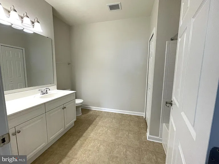 5307 Wyndholme Cir #102 — Photo 19