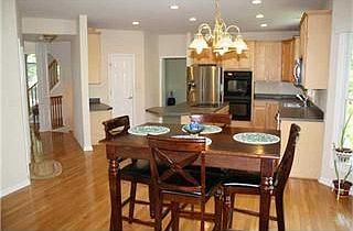 1st image of 8855 Worthington Cir