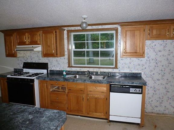 5th image of 1008 Park Ave