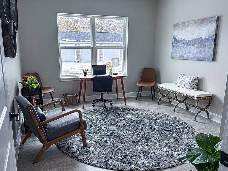 The Greens Luxury Apartments — Photo 8