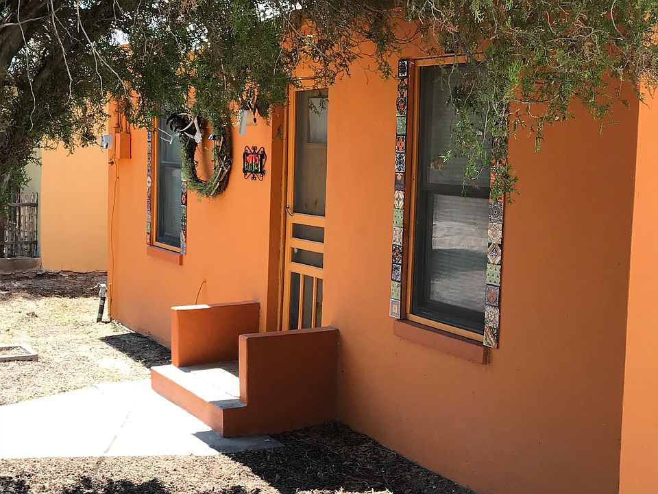 1st image of 512 E Pine