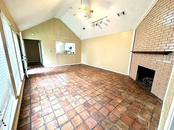 2nd image of 13357 Kit Ln