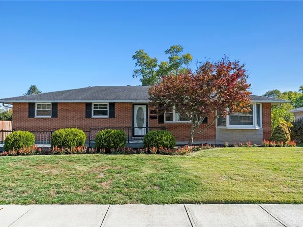 562 Michael Pl, Tipp City, OH 45371