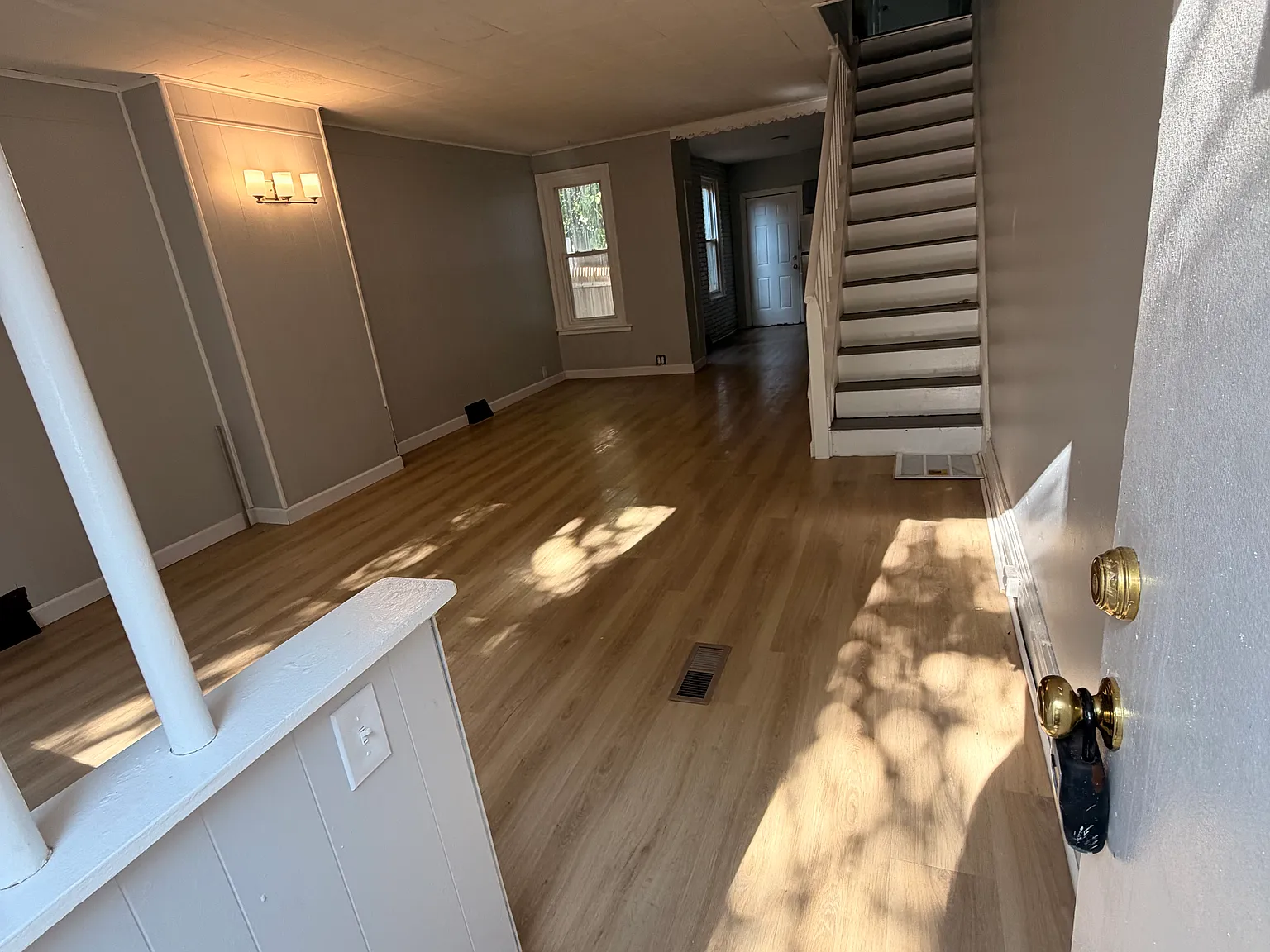 3 bed, $1,850 — Photo 2