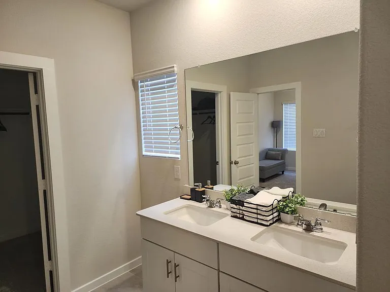 1520 Red Acer Dr — Photo 9