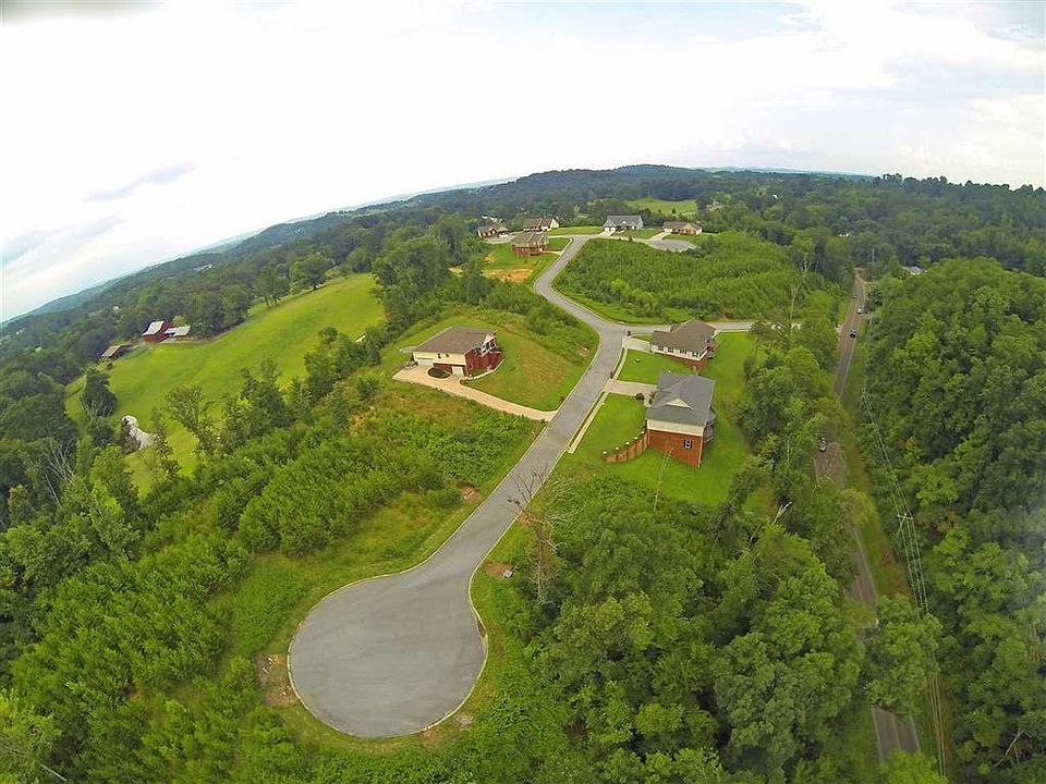 1st image of 111 Cori Dr