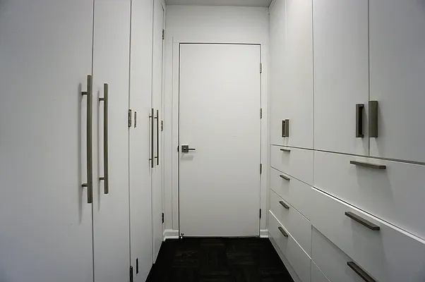 Rented by Compass | media 18