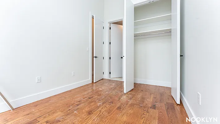 Rented by Nooklyn NYC LLC | media 38