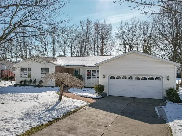 105 Pin Oak Trl, Seville, OH 44273