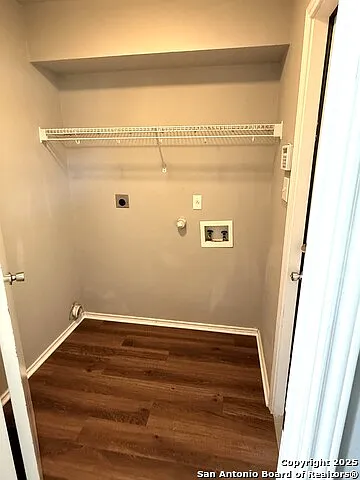 11303 Baltic Dr — Photo 5