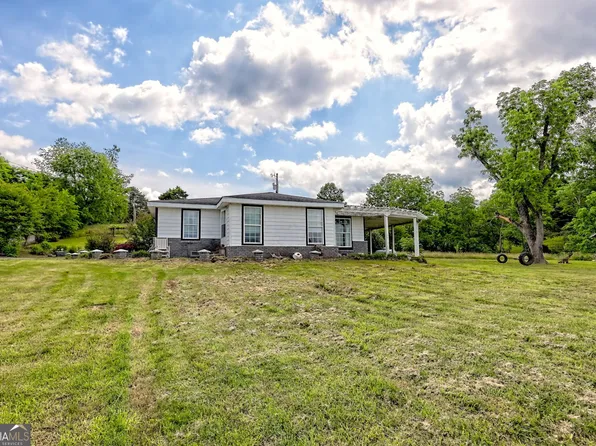 1722 Abe Cove Rd, Hiawassee, GA 30546