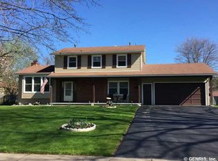 28 Tioga Dr, Rochester, NY 14616