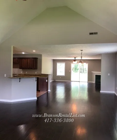 370 S Woods Way — Photo 20