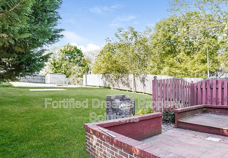 842 Efird St — Photo 14