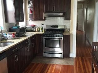 9 Hatch St #3, South Boston, MA 02127