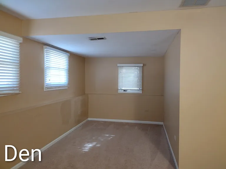 267 Silverado St — Photo 8