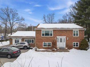 35 Elmdale Ave, Johnston, RI 02919