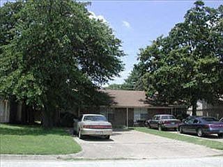 2nd image of 612 Matt Ln
