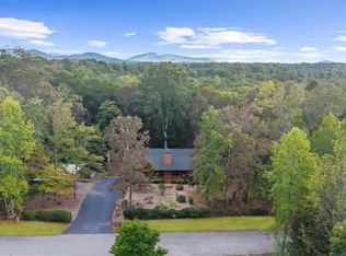 105 Oak View Trl, Cleveland, GA 30528