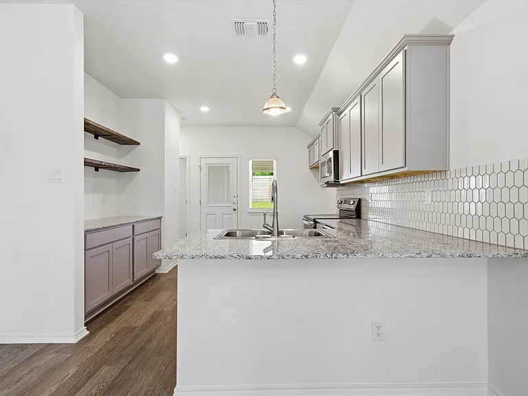 342 Monty Rd — Photo 8