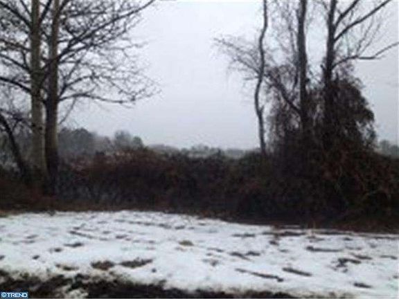 5th image of 468 Huber Ave