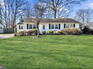 13 Argo Dr, Sewell, NJ 08080
