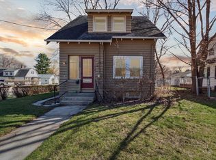 1324 E Racine St, Janesville, WI 53545