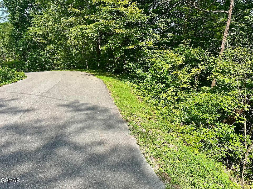 1st image of 0 Dogwood Dr