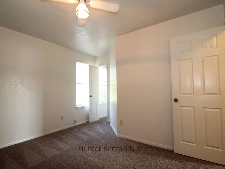 3275 Etta Kay Ln — Photo 7