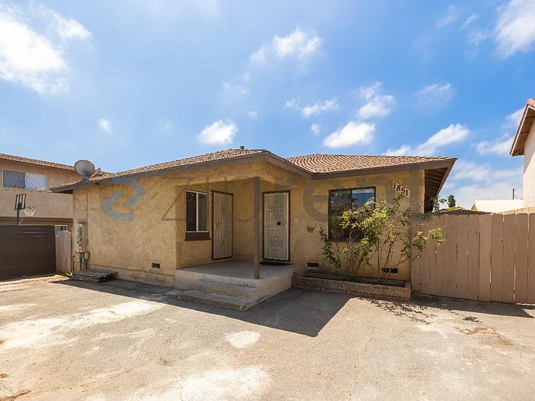 1851 Donax Ave #1851 DONAX AVE — Photo 3