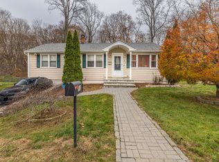 90 Sequoia Road, Bridgeport, CT 06606