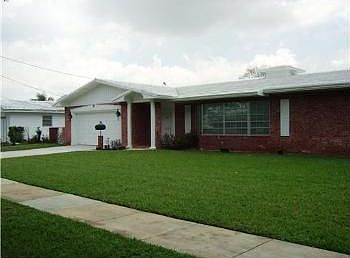 2nd image of 4926 SW 90th Ave