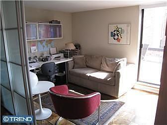 3rd image of 130 Spruce St APT 19C