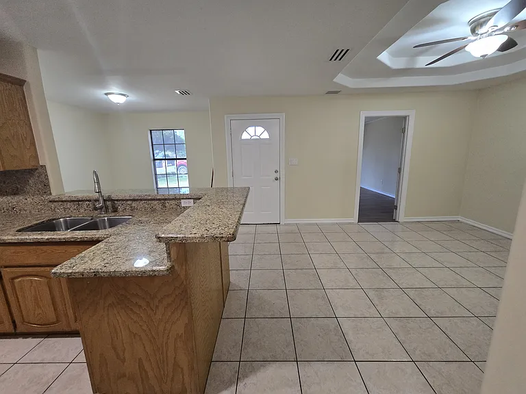 3297 Los Arcos Cir — Photo 2