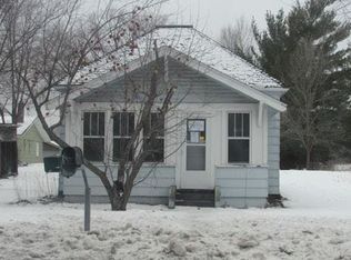 213 7th St NE, Little Falls, MN 56345