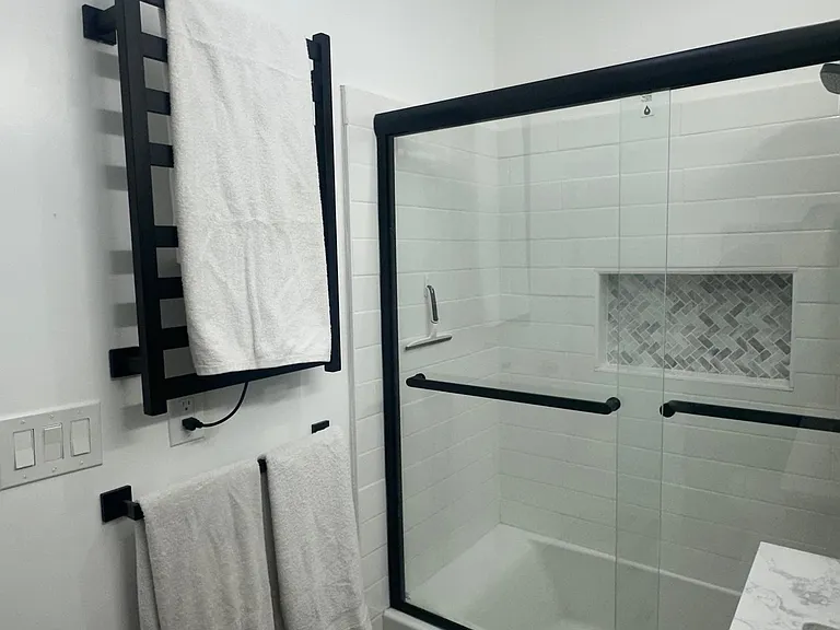 11025 Kittridge St #130 — Photo 11