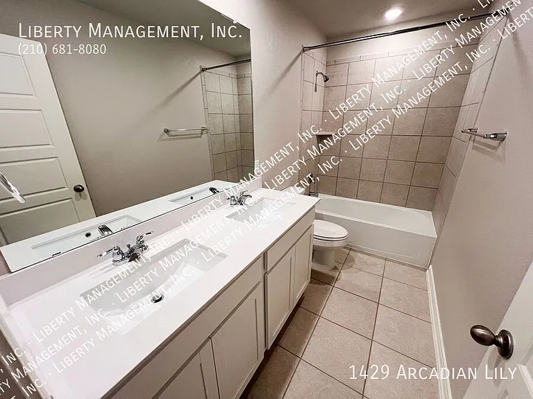 1429 Arcadian Lily — Photo 35