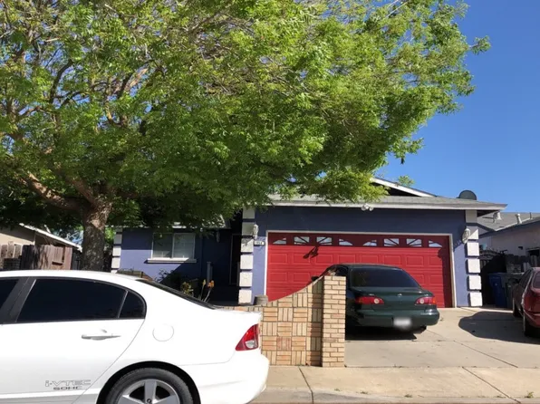 154 Brook Hollow Dr, Patterson, CA 95363