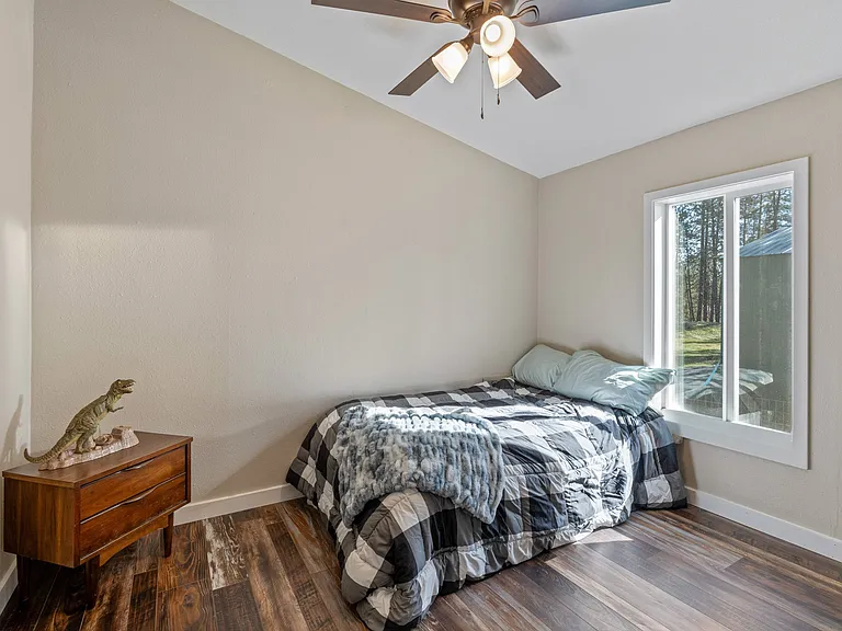 24315 S Columbia Basin Hwy — Photo 9