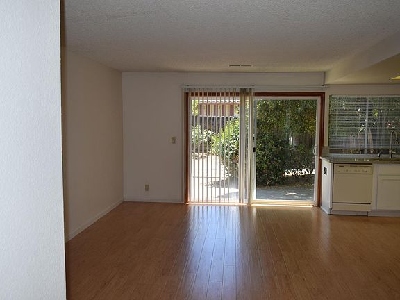 3rd image of 707 Choctaw Dr